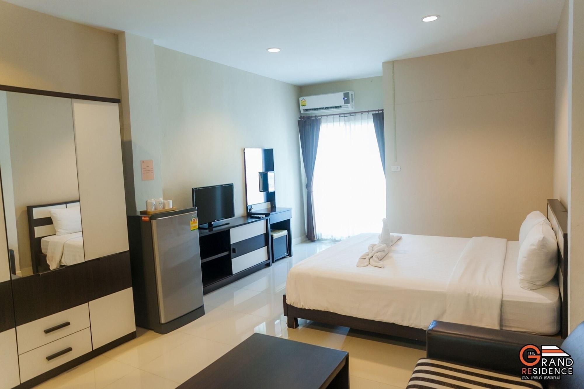 The Grand Residence Nakhon Ratchasima Extérieur photo