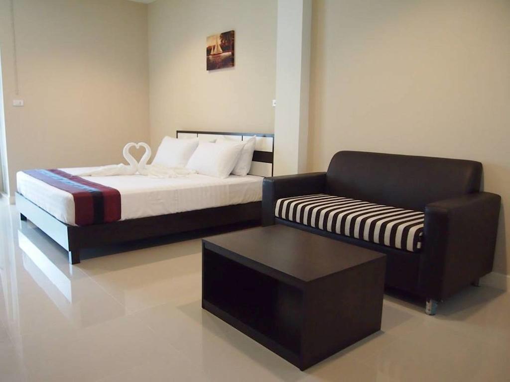 The Grand Residence Nakhon Ratchasima Extérieur photo